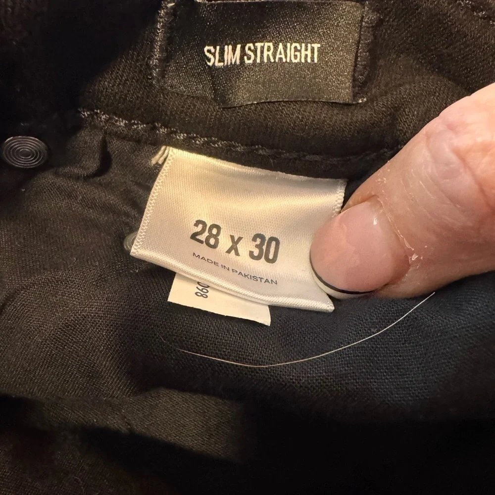 Express Men's Slim Straight Black Jeans  - Size 28x40 - NWT